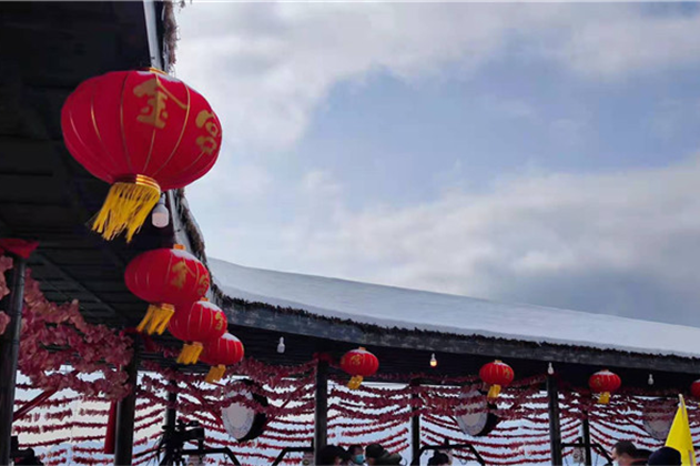 金宮，金宮雞精，金宮味精，金宮火鍋底料，金宮香腸臘肉調(diào)料，金宮小龍蝦調(diào)料，金宮魚(yú)調(diào)料，金宮調(diào)料定制，金宮調(diào)味品定制