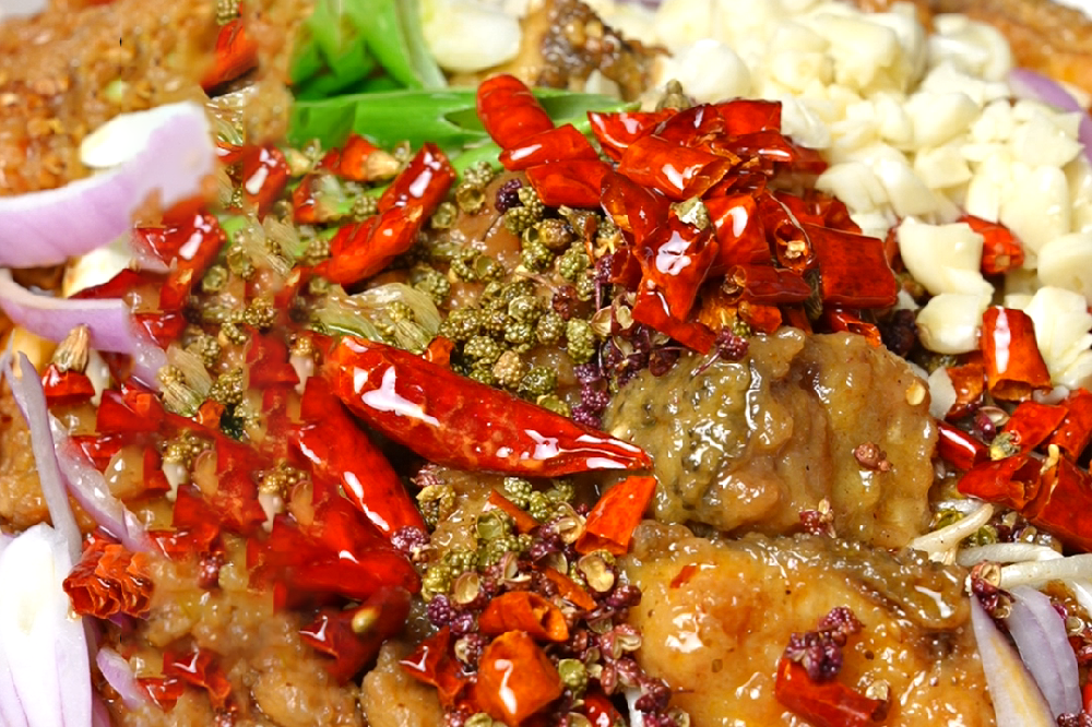 金宮，金宮雞精，金宮味精，金宮火鍋底料，金宮香腸臘肉調(diào)料，金宮小龍蝦調(diào)料，金宮魚(yú)調(diào)料，金宮調(diào)料定制，金宮調(diào)味品定制